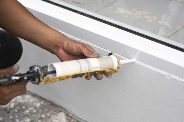 Caulk Replacement in Gulfport