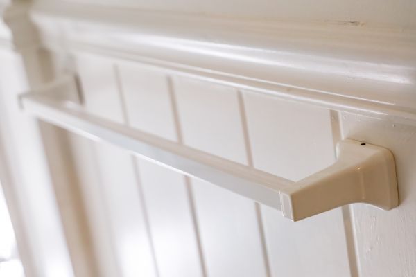 Towel Bar Installation in Gulfport